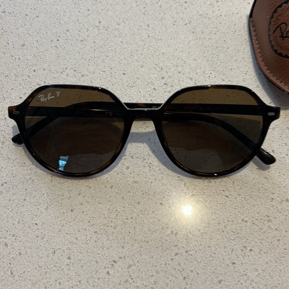 Ray-Ban Thalia Sunglasses - tortoiseshell - Picture 3 of 7